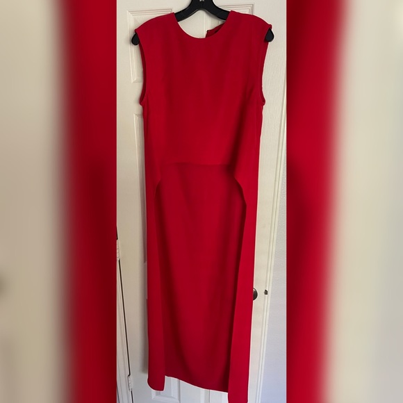 Mac London May Hi-lo Tunic Blouse in Red - Picture 3 of 6